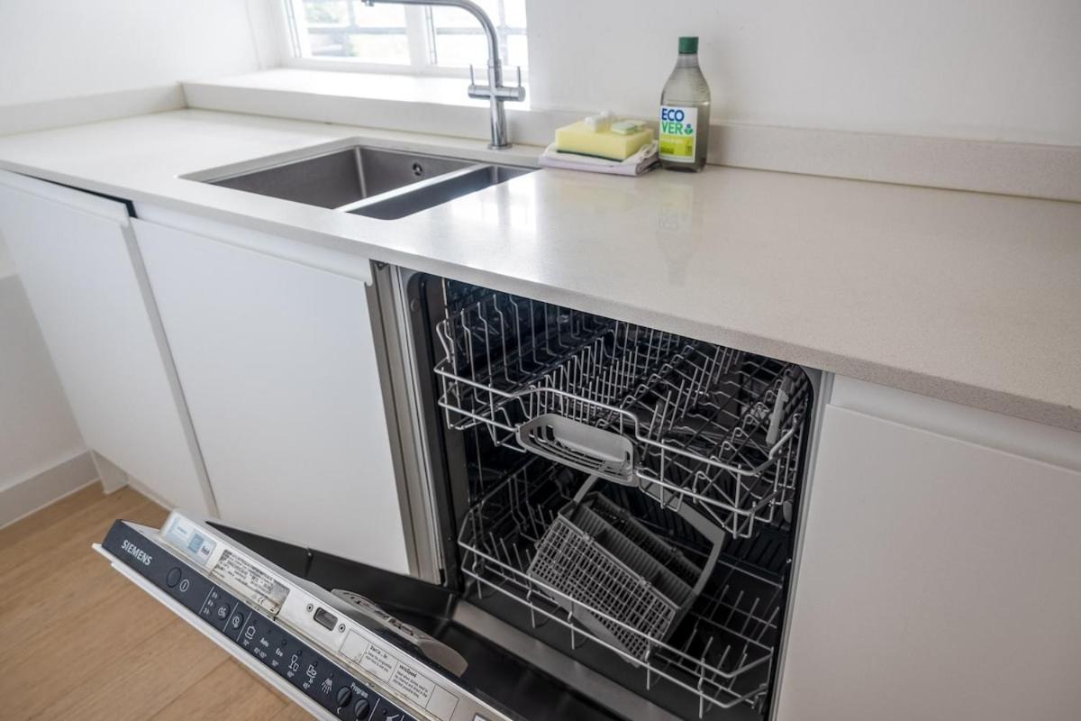City Relay Belgravia Apartment 41 London Eksteriør bilde